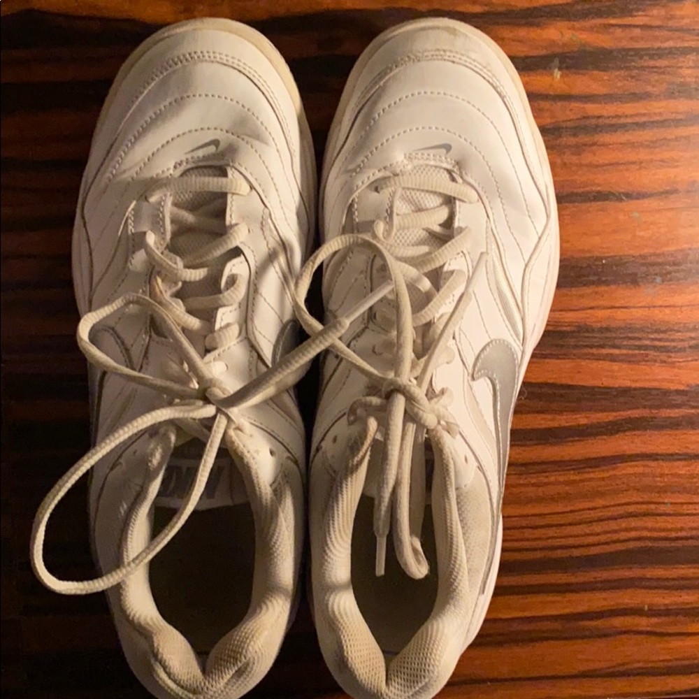 Nike Women’s Tennis Shoes size 9.5